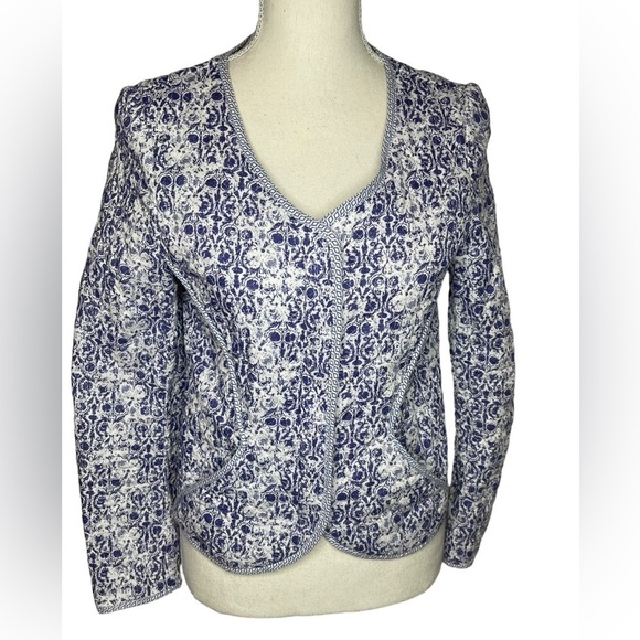 Zara Navy and White Patterned Quilted Blazer Size Medium - Picture 2 of 12